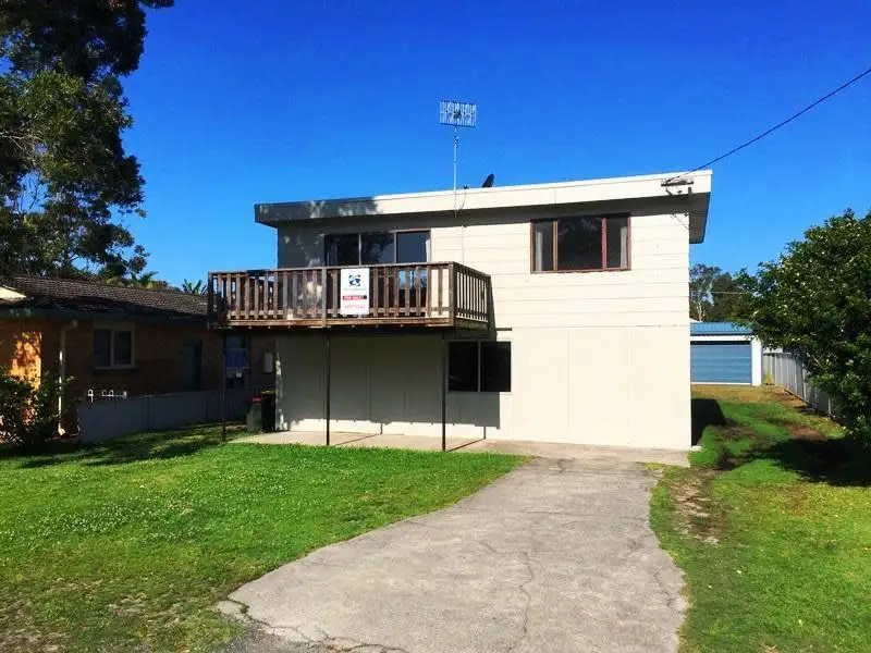 Main view of Homely house listing, 12 Muneela Avenue, Hawks Nest NSW 2324