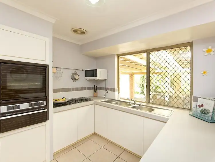 Sixth view of Homely house listing, 10 Kundilli Way, Wanneroo WA 6065