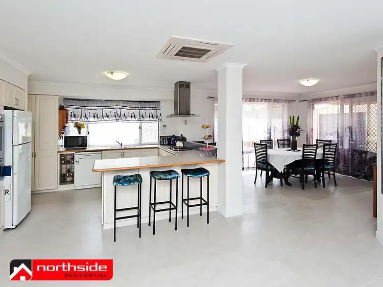 52 Fairway Circle, Connolly WA 6027