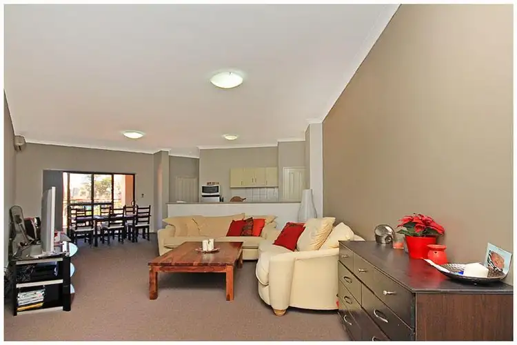 Sixth view of Homely apartment listing, 1/106 Boas Avenue, Joondalup WA 6027