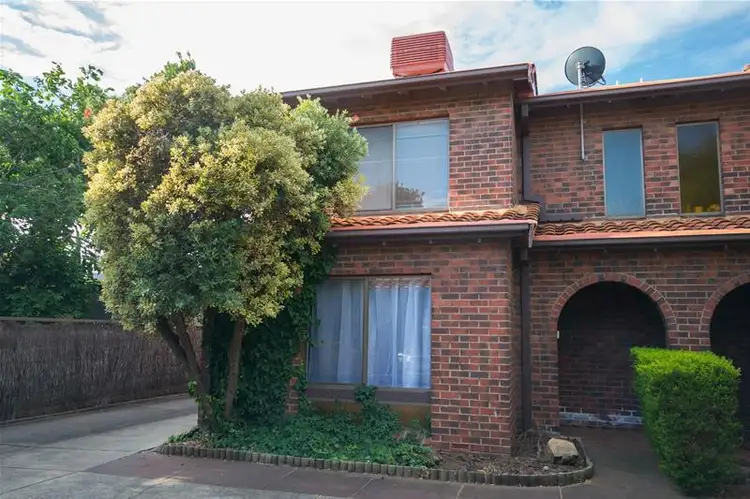 8/4-6 Barwell Avenue