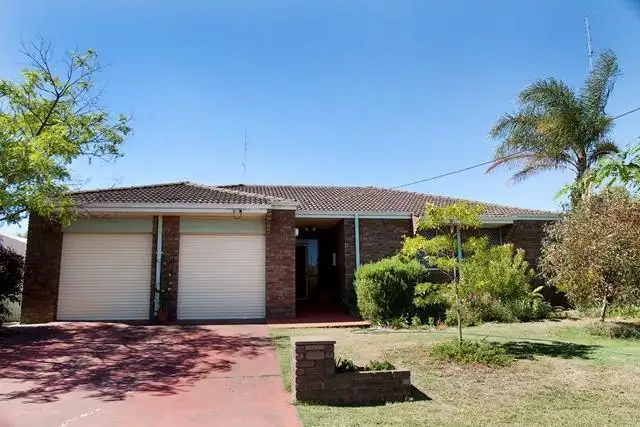 24 Raglan Street, Carey Park WA 6230