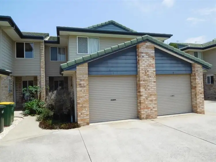 90 Pohlman Street, Southport QLD 4215