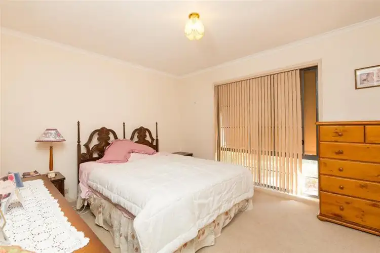 Fifth view of Homely house listing, 2 Iredale Court, Mildura VIC 3500