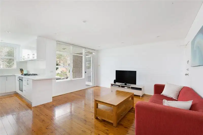 Main view of Homely unit listing, 2/1 Ilikai Place, Dee Why NSW 2099