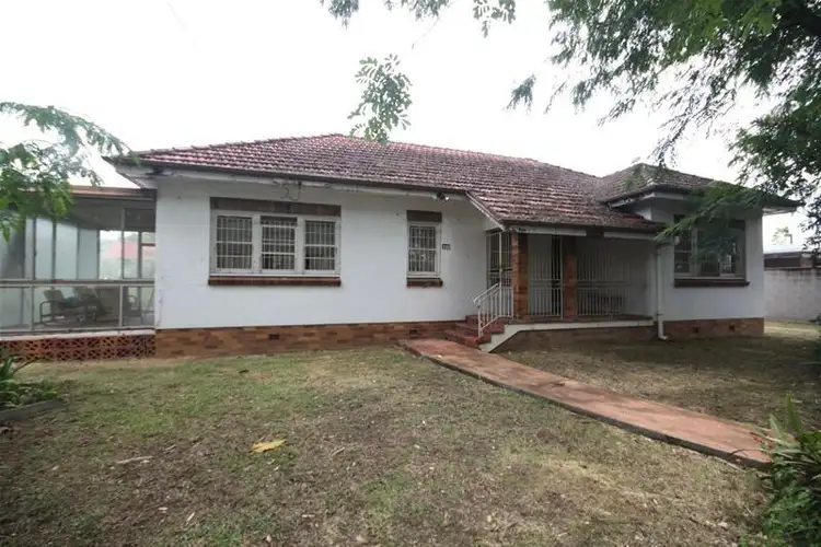 Main view of Homely house listing, 120 Brisbane Corso, Fairfield QLD 4103