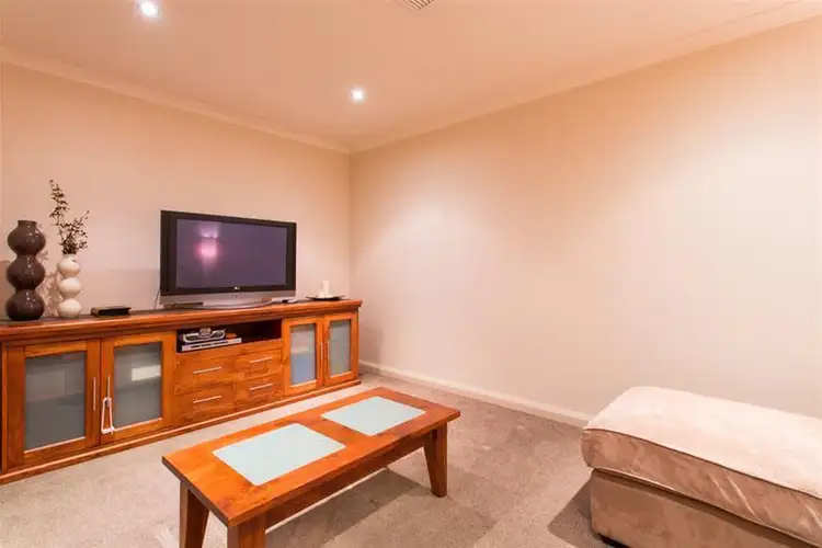 Fifth view of Homely house listing, 6 Bakogiannis Court, Mildura VIC 3500
