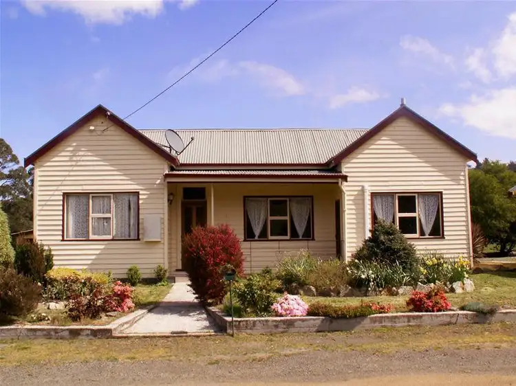 12 Dances Road North Road, Cygnet TAS 7112