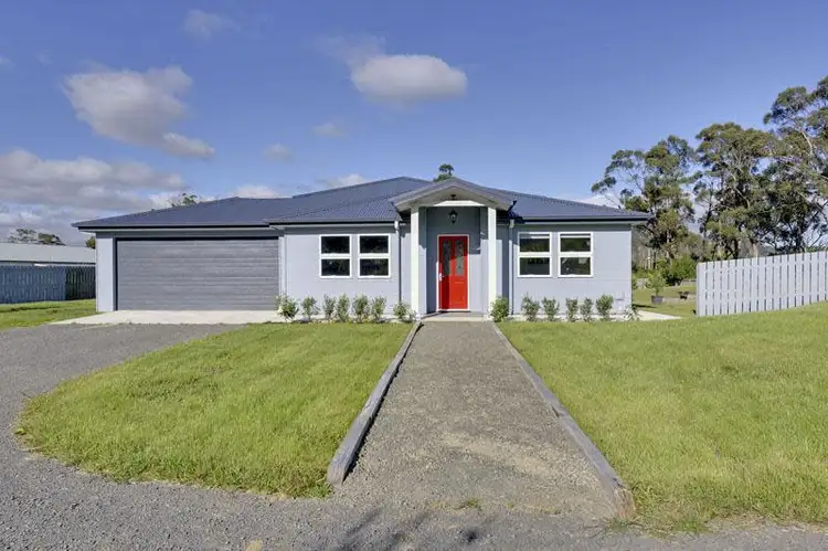 13 Burwood Street, Huonville TAS 7109