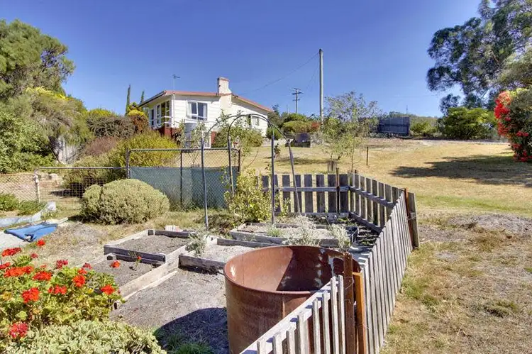 17 Church Street, Cygnet TAS 7112