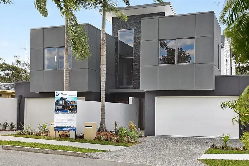 Main view of Homely townhouse listing, 1/7 Heeb Street, Bundall QLD 4217