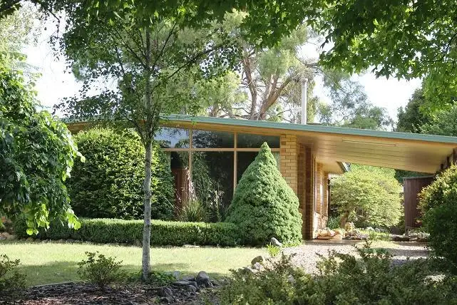 Main view of Homely house listing, 28 Bowman Avenue, Armidale NSW 2350