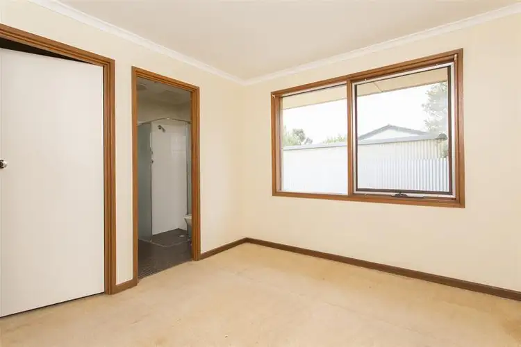 Fifth view of Homely house listing, 33 Currawong Crescent, Craigmore SA 5114