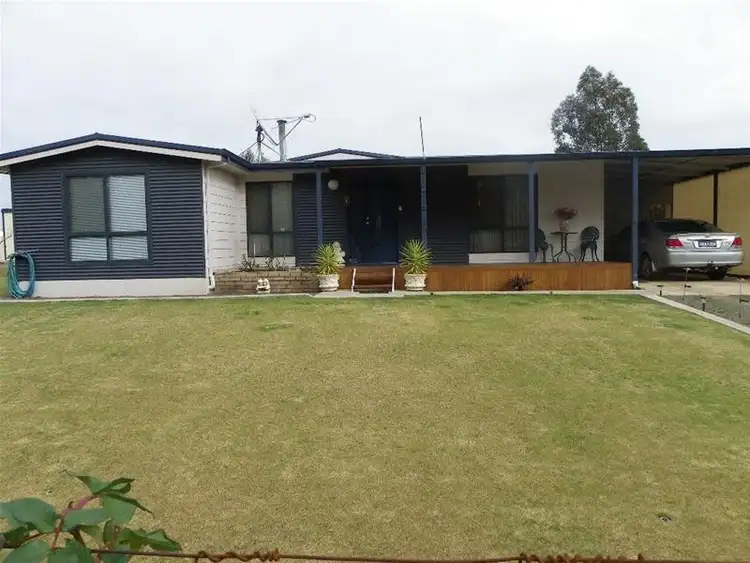 123 Third Avenue, Kendenup WA 6323