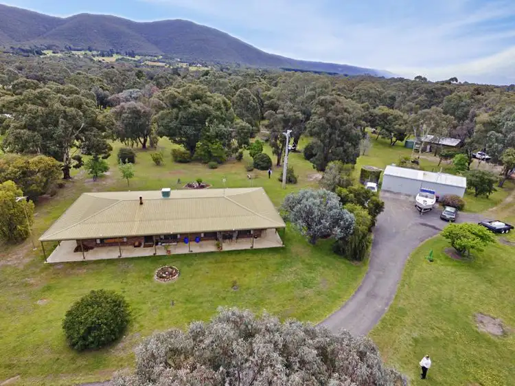 18 Waterhole Road, Pomonal VIC 3381