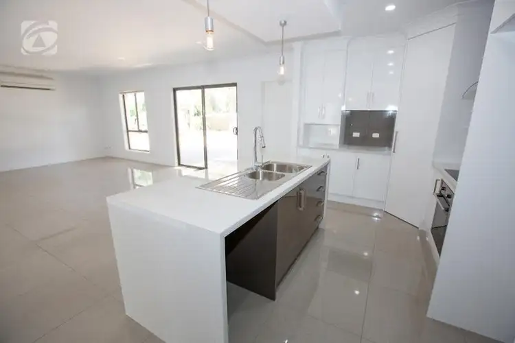 Fifth view of Homely house listing, 10 Schinckel Road, Naracoorte SA 5271