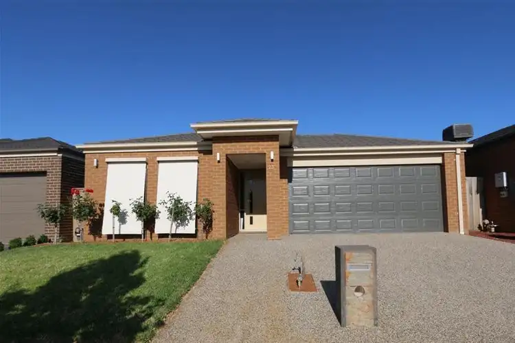 23 Carissa Road, Brookfield VIC 3338