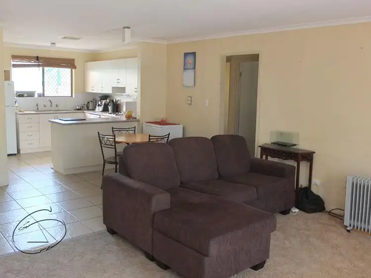 Fifth view of Homely unit listing, 1/4 Teatree Court, Sadadeen NT 870