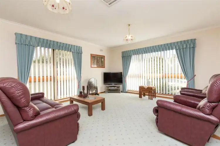 Second view of Homely house listing, 6 Ash Court, Red Cliffs VIC 3496