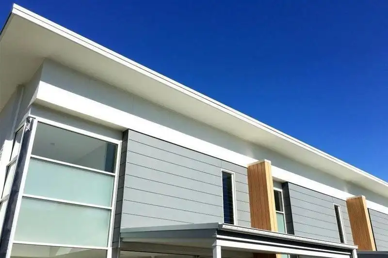Main view of Homely townhouse listing, 2/122 Park Beach Road, Coffs Harbour NSW 2450