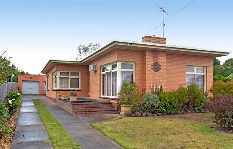 2 William Street, Leopold VIC 3224