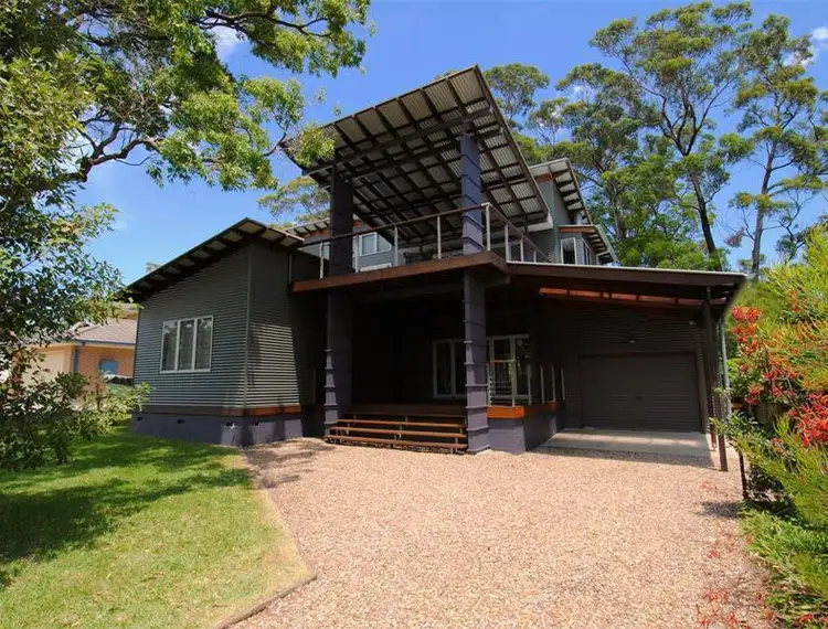 11 Boorawine Terrace, Callala Bay NSW 2540