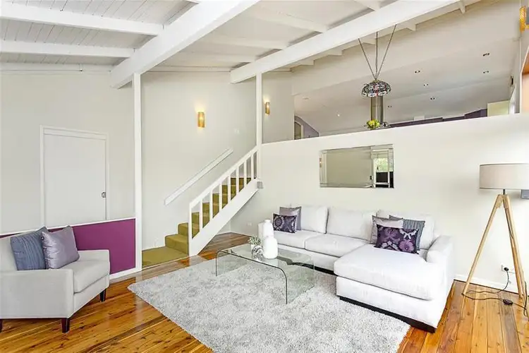 Fifth view of Homely house listing, 2 Athlone Crescent, Killarney Heights NSW 2087