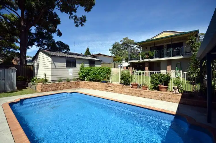 Second view of Homely house listing, 20 Auklet Road, Mount Hutton NSW 2290