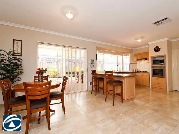 Seventh view of Homely house listing, 6 Kerries Link, The Vines WA 6069