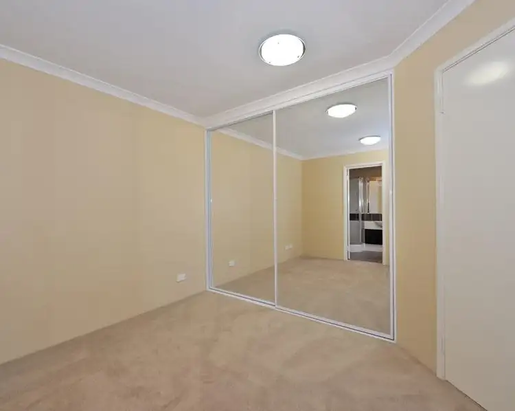 Sixth view of Homely villa listing, 4/6 Margaret Street, Midland WA 6056