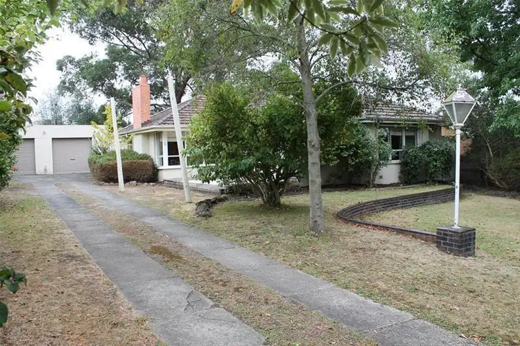 24 Kumala Road, Bayswater VIC 3153