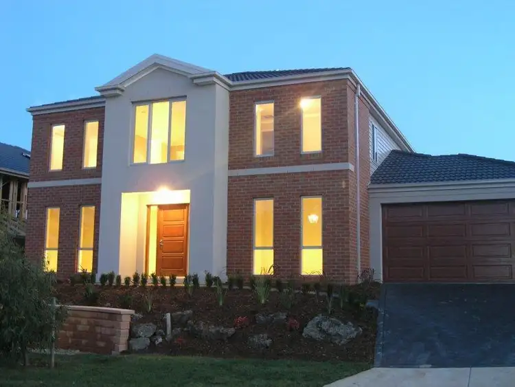 11 Mina Court, Ringwood North VIC 3134