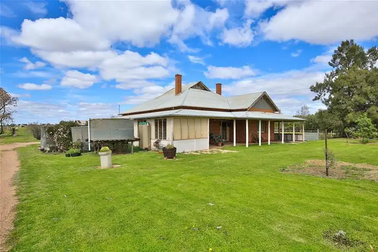 Second view of Homely house listing, 798-800 Etiwanda Avenue, Mildura VIC 3500