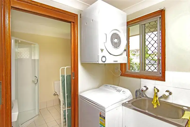 Third view of Homely block of units listing, 1-3/11 Queen Elizabeth Drive, Armidale NSW 2350