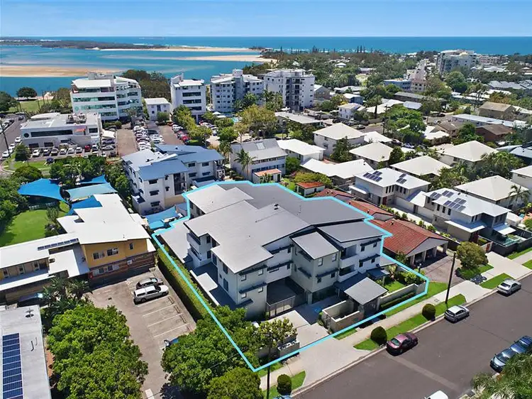 2/82 Beach Parade, Maroochydore QLD 4558