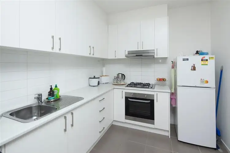 Fifth view of Homely apartment listing, 24/3-5 Hutton Street, Dandenong VIC 3175