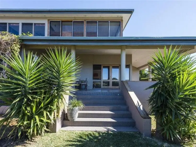 17 Links Avenue, Korora NSW 2450