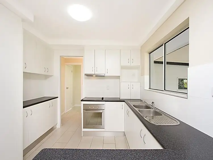 16 Stellaris Way, Rochedale South QLD 4123