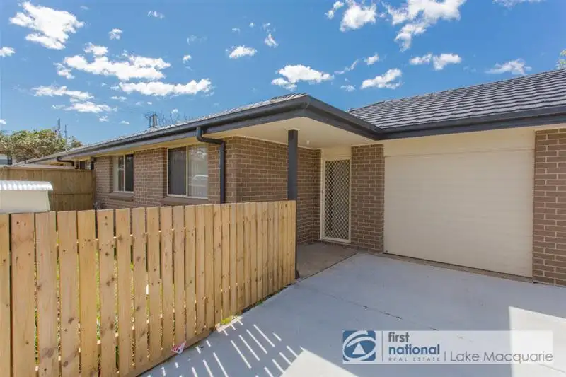 Main view of Homely villa listing, 2/6 Ogilvie Street, Beresfield NSW 2322