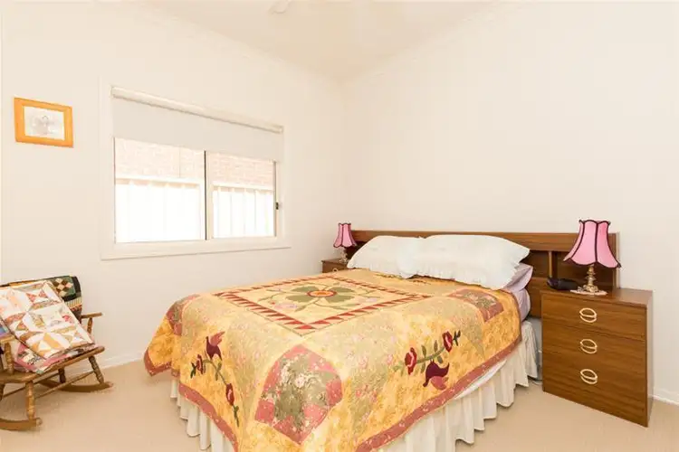 Seventh view of Homely townhouse listing, 305 Eighth Street, Mildura VIC 3500
