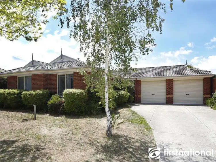 85 Langbourne Drive, Narre Warren South VIC 3805