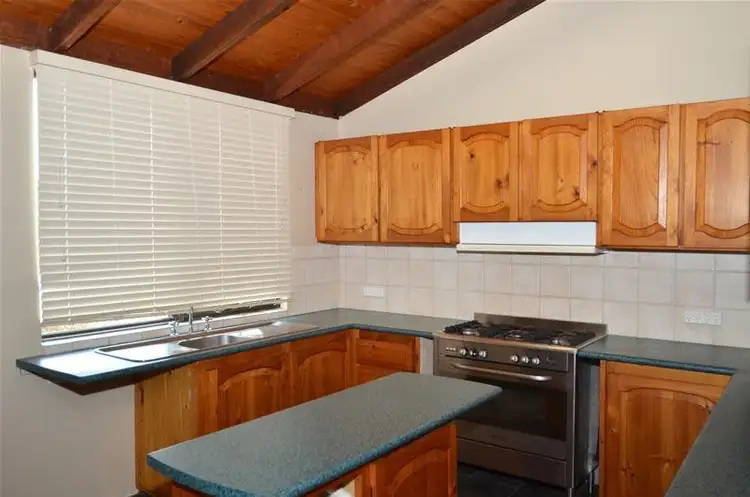 Seventh view of Homely house listing, 4 Bundara Close, Little Grove WA 6330