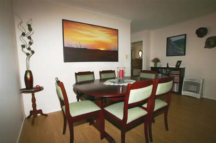 Sixth view of Homely house listing, 32 Susan Court, Yakamia WA 6330