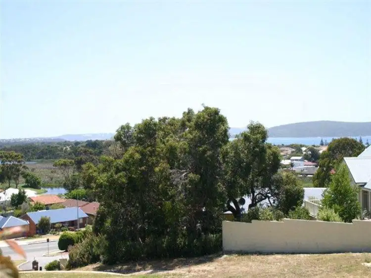 8 Hamlin Rise, Albany WA 6330