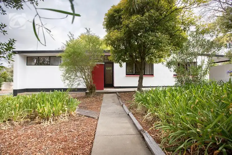 27 Aitchison Avenue, Naracoorte SA 5271