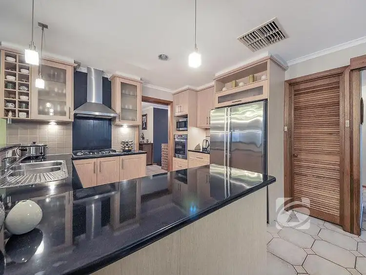 Sixth view of Homely house listing, 2 Willow Gardens, Hillbank SA 5112