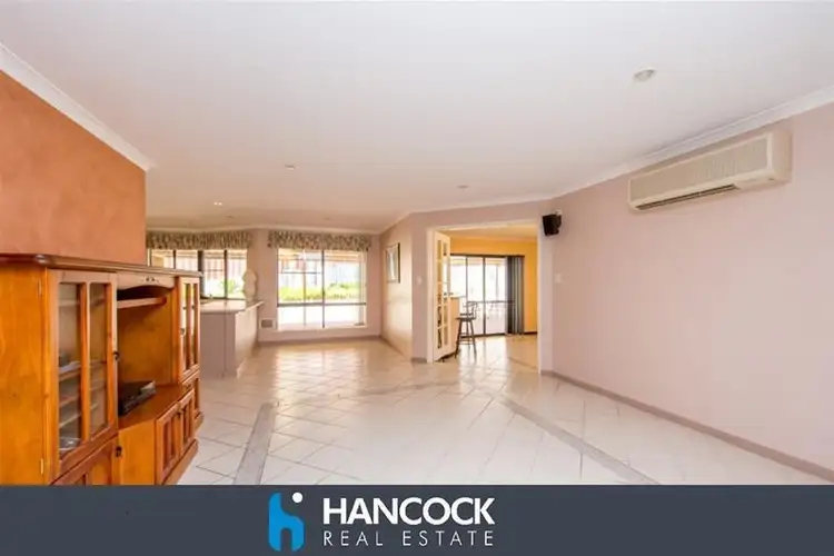 Sixth view of Homely house listing, 4 Belinda Place, Australind WA 6233