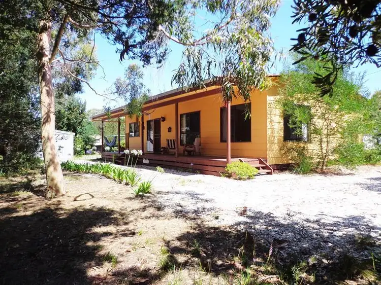 84 - 86 Campbell Street, Loch Sport VIC 3851