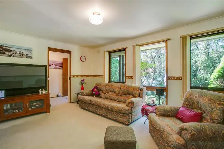 Third view of Homely house listing, 2 Melaleuca Court, Frankston VIC 3199