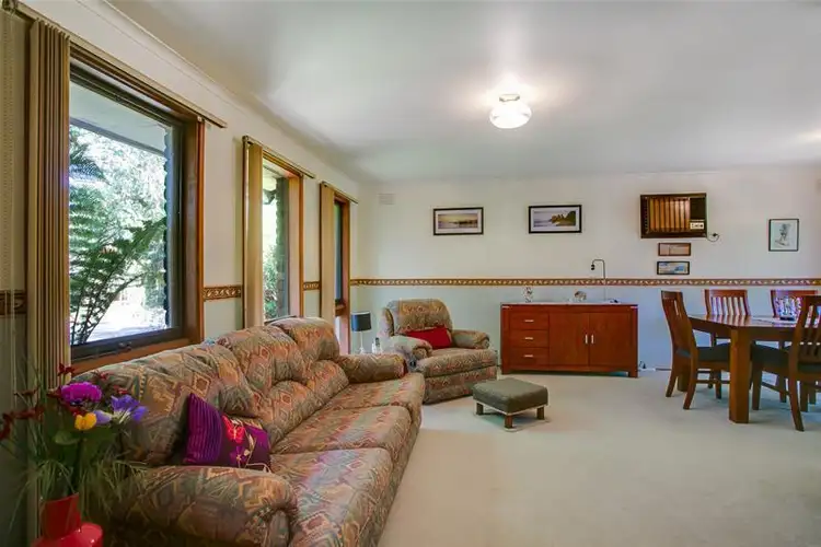 Fourth view of Homely house listing, 2 Melaleuca Court, Frankston VIC 3199